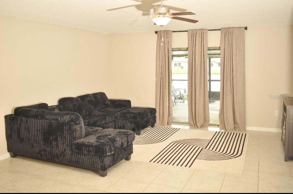 Image 12 of 24 For 16623 Carlton Pond Street