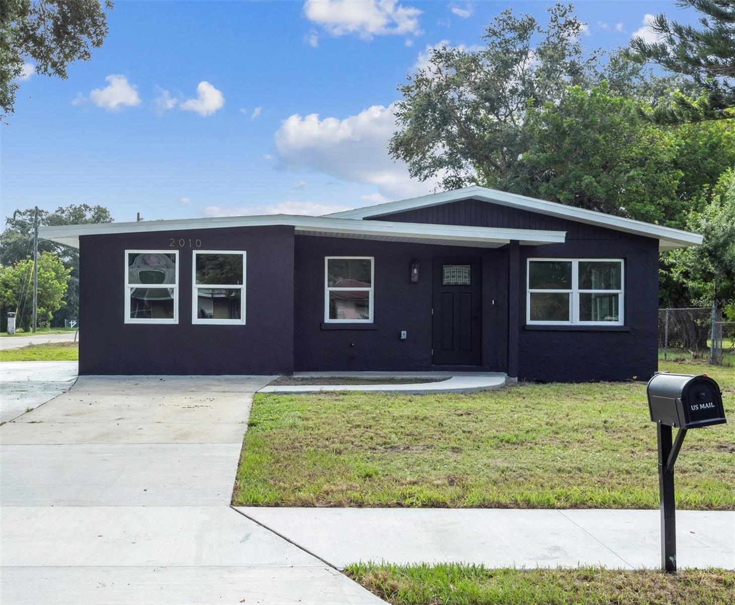 Details for 2010 4th Avenue W, PALMETTO, FL 34221