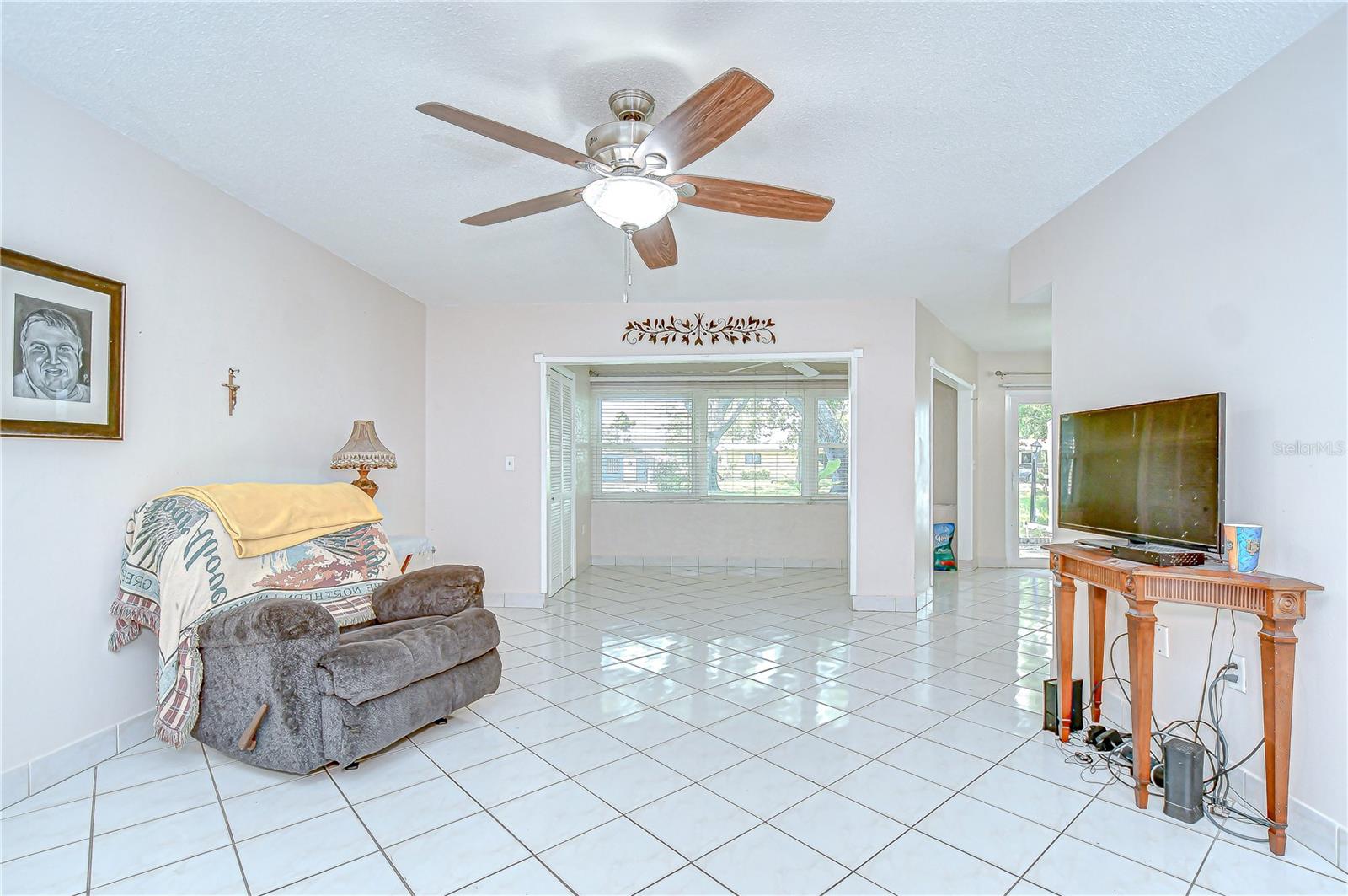 Image 12 of 57 For 1655 Highland Avenue B118
