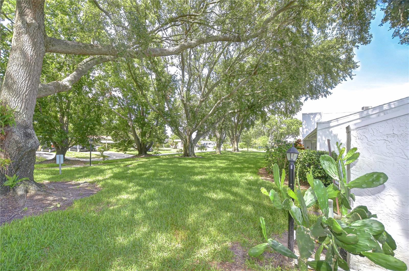 Image 33 of 57 For 1655 Highland Avenue B118