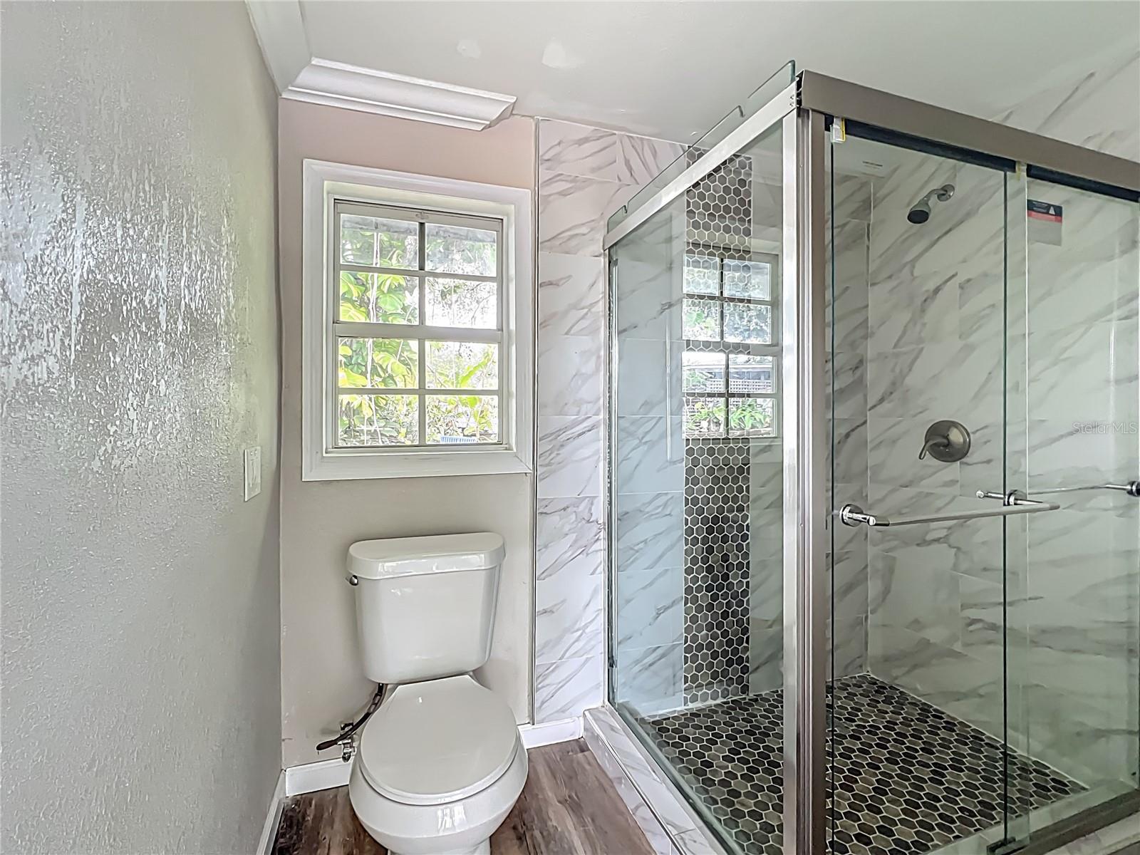 Image 18 of 45 For 93 Mariana Avenue