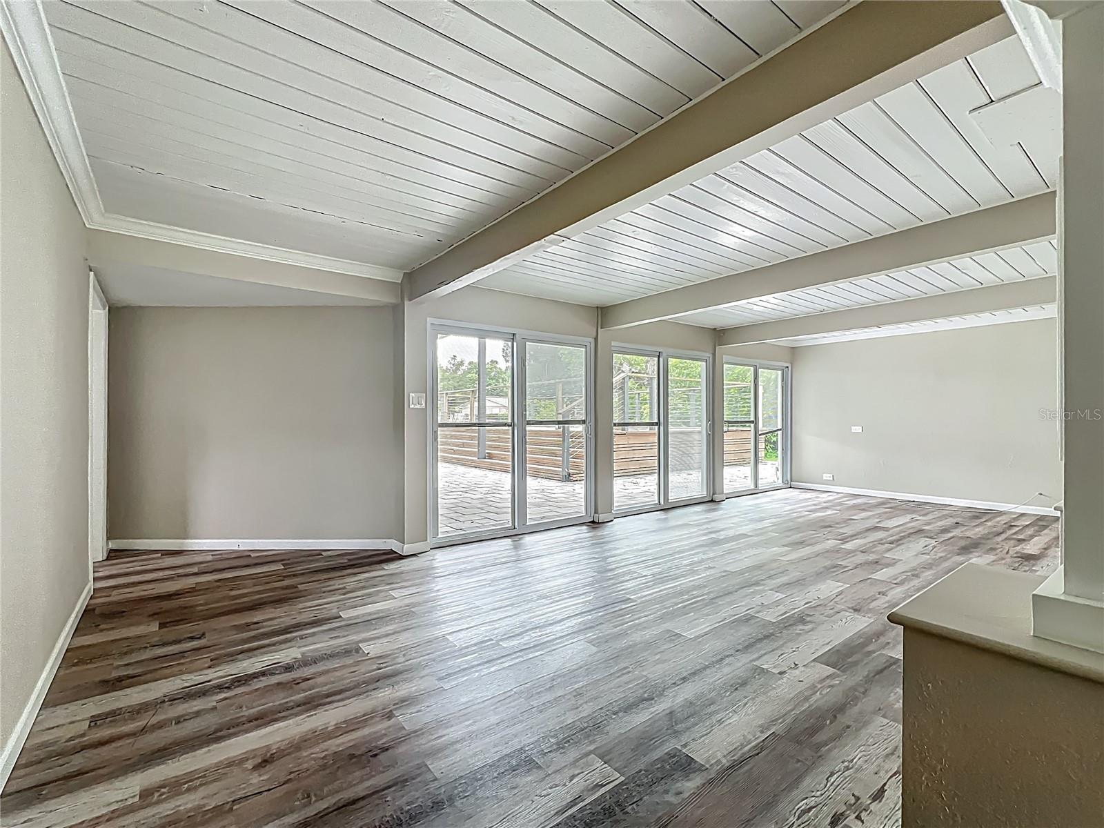 Image 30 of 45 For 93 Mariana Avenue