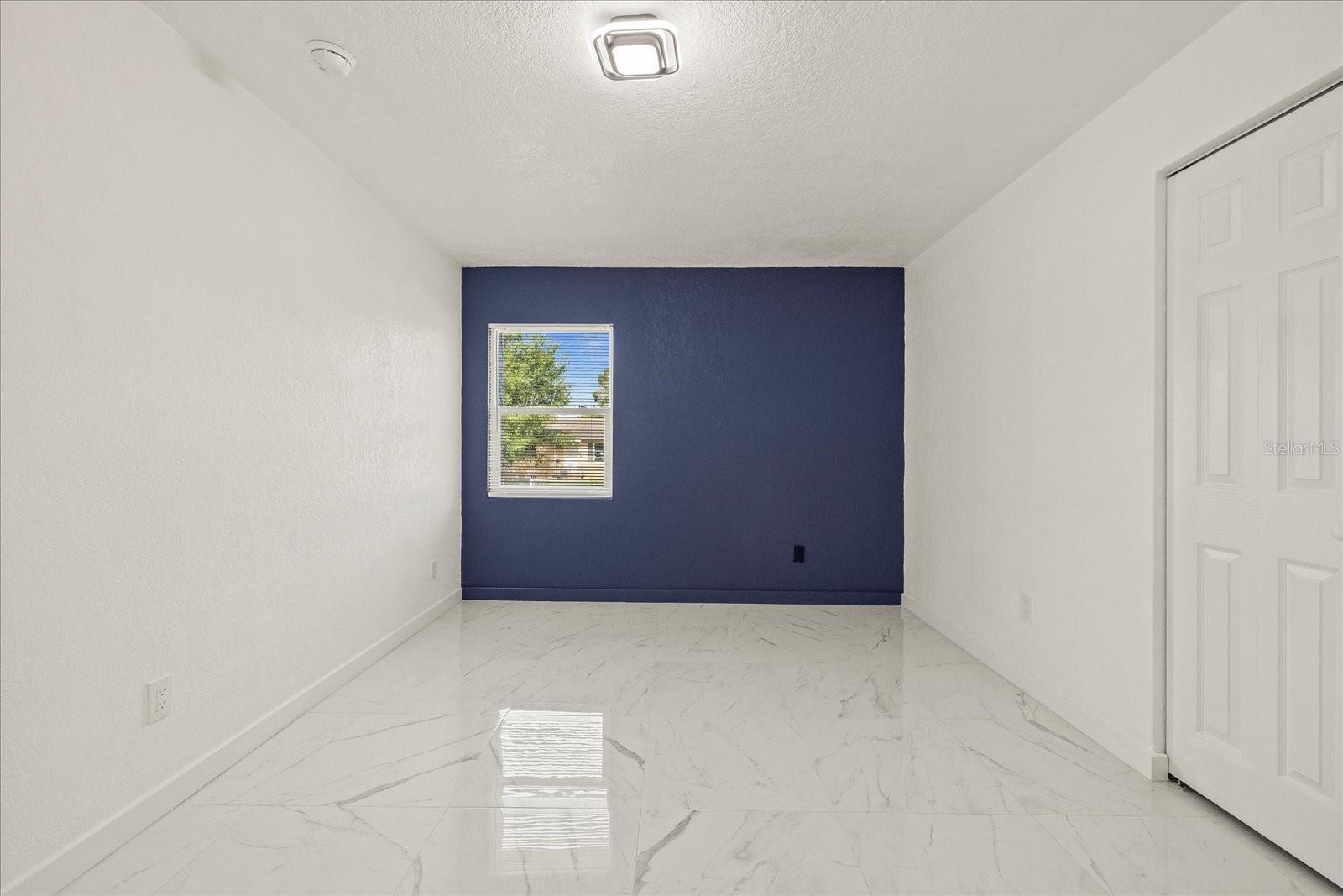 Image 19 of 34 For 9511 Hyaleah Road