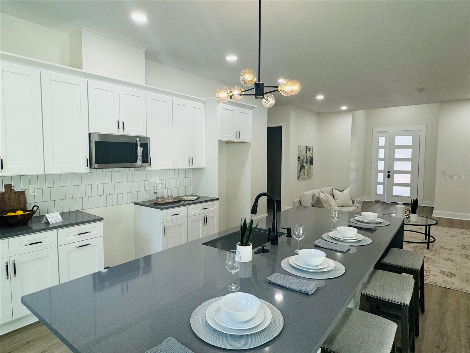 Image 11 of 65 For 723 113th Avenue