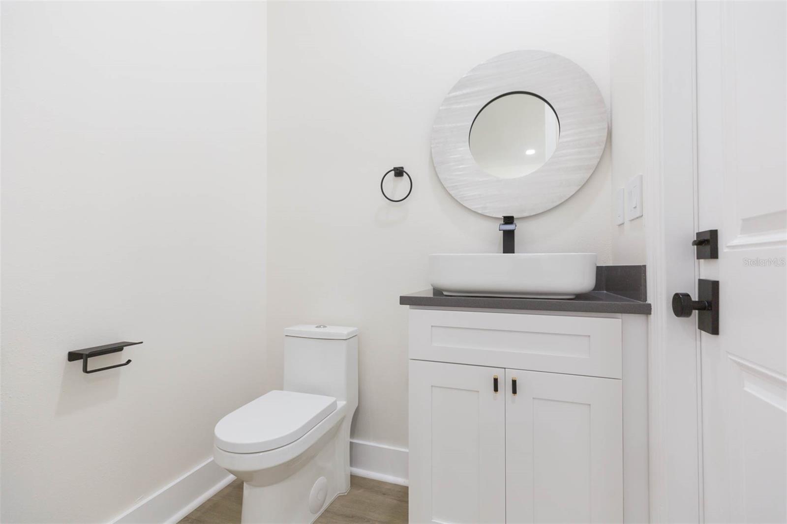 Image 13 of 65 For 723 113th Avenue