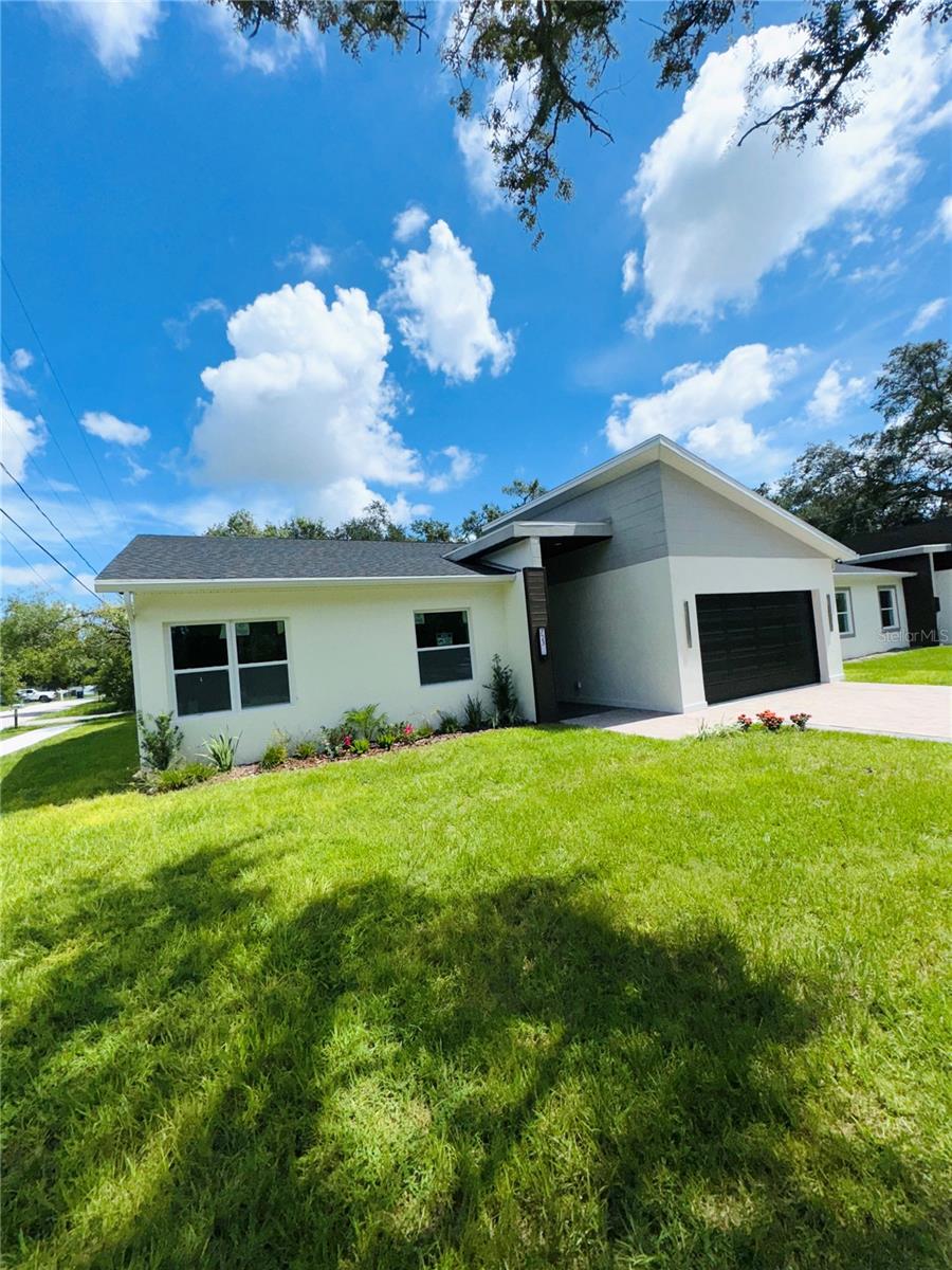 Image 2 of 65 For 723 113th Avenue