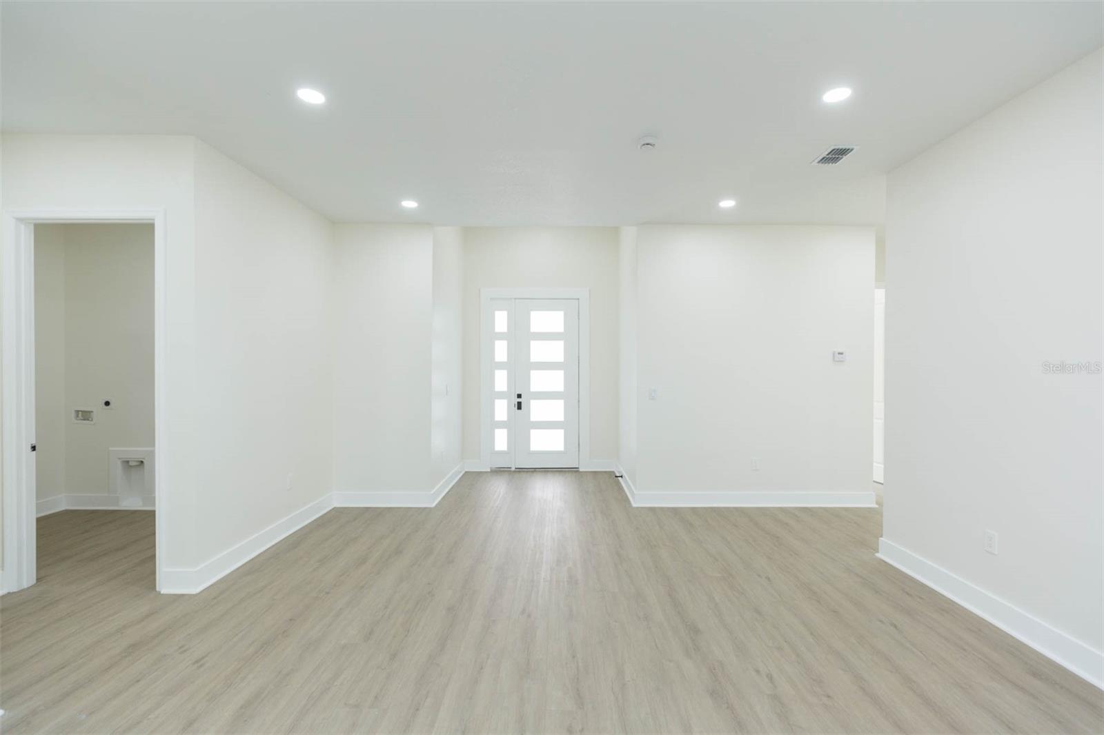 Image 38 of 65 For 723 113th Avenue