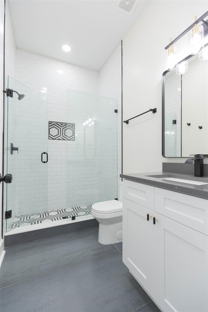 Image 41 of 65 For 723 113th Avenue