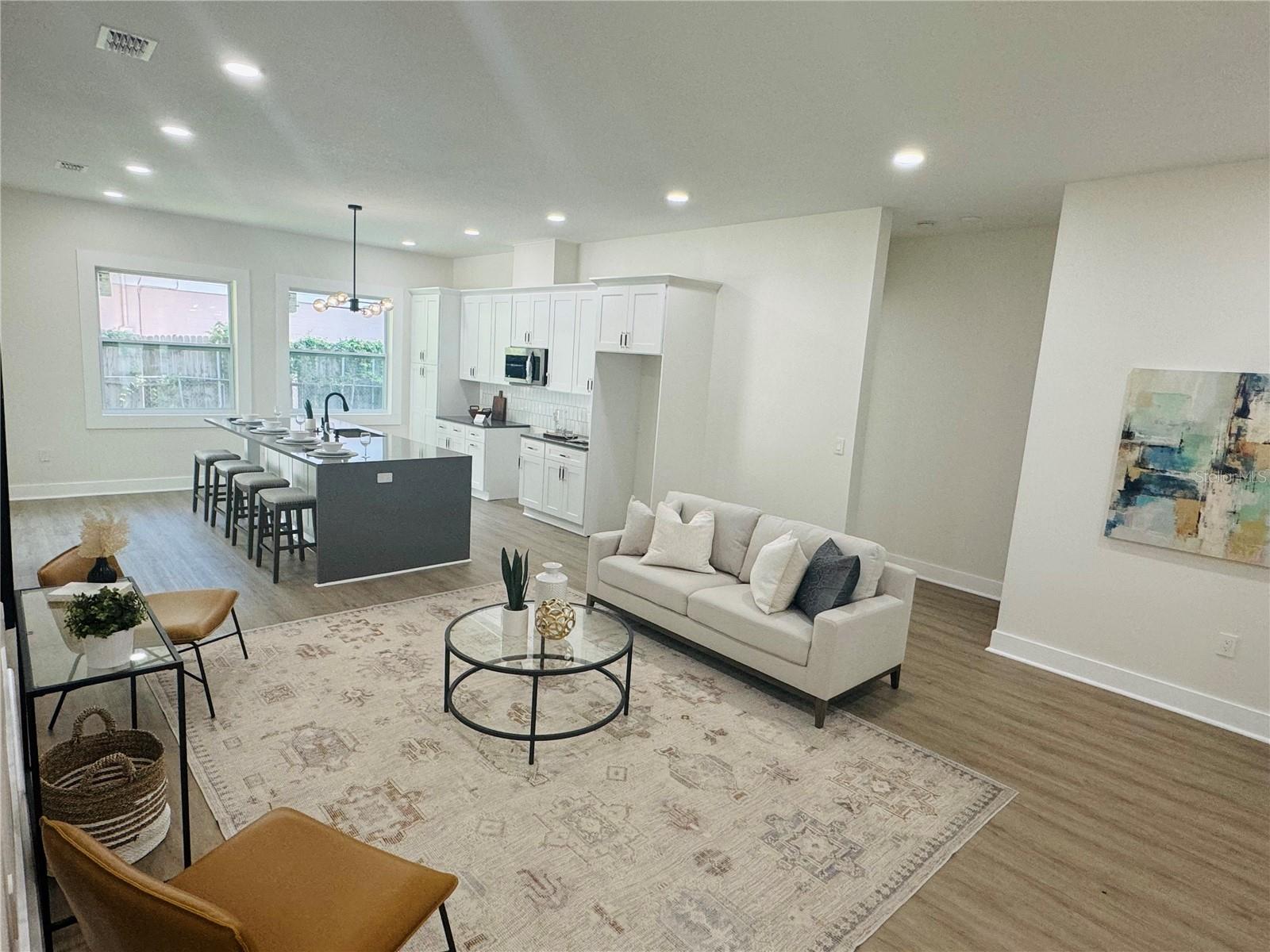 Image 6 of 65 For 723 113th Avenue