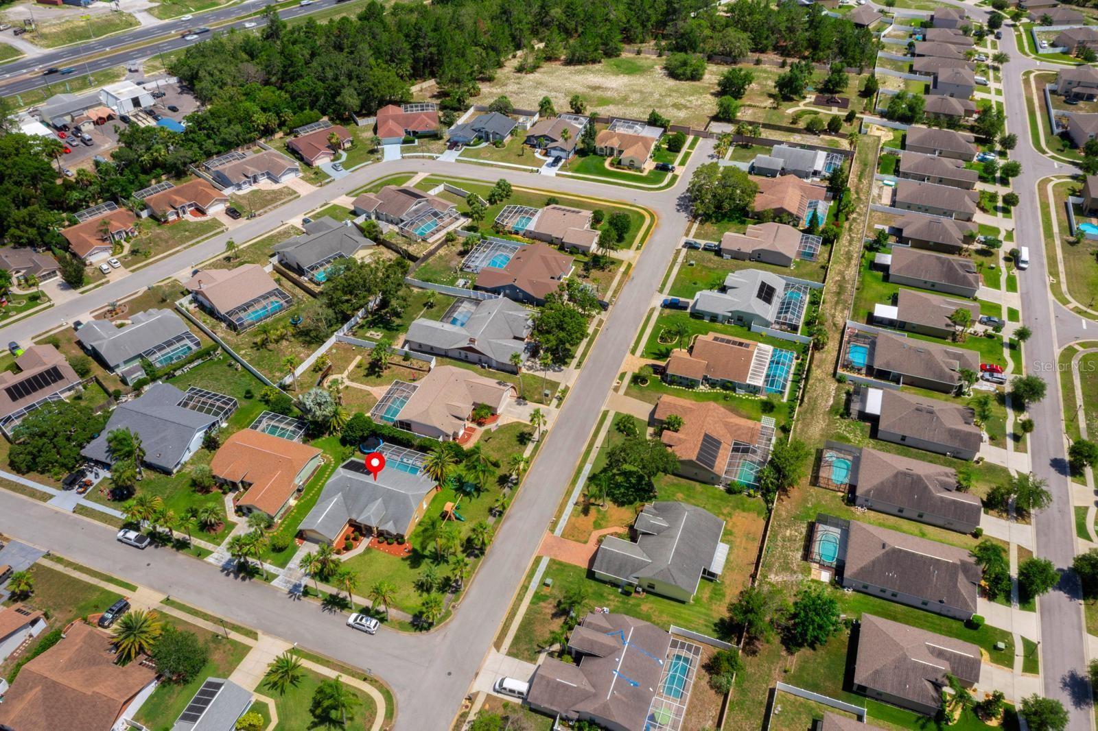 Listing photo id 25 for 10228 Yellow Pine Way
