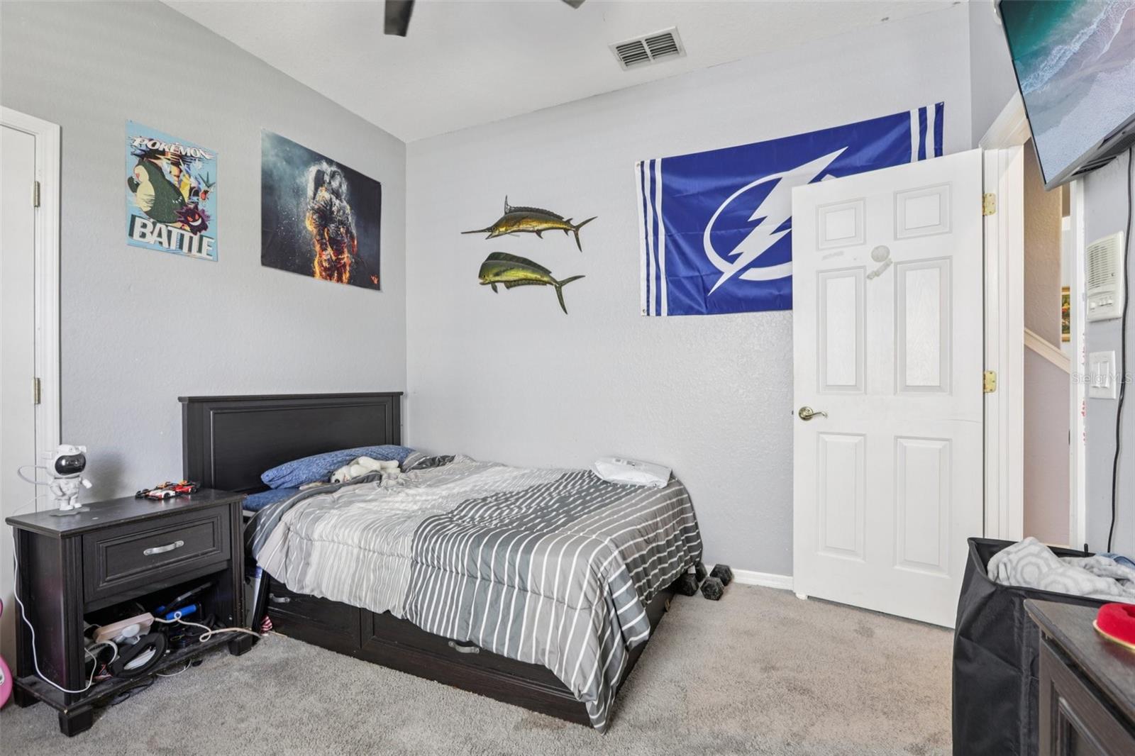 Image 24 of 43 For 10435 Deerberry Drive