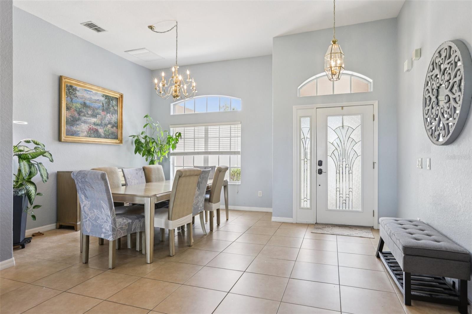 Image 4 of 43 For 10435 Deerberry Drive