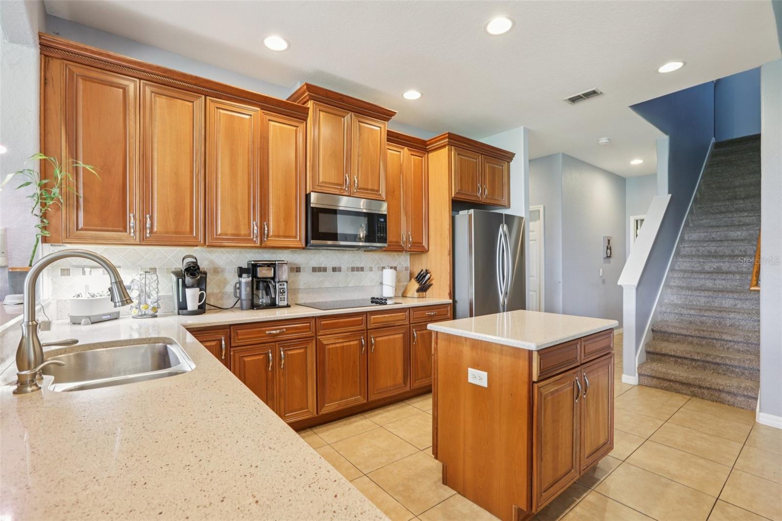 Image 8 of 43 For 10435 Deerberry Drive