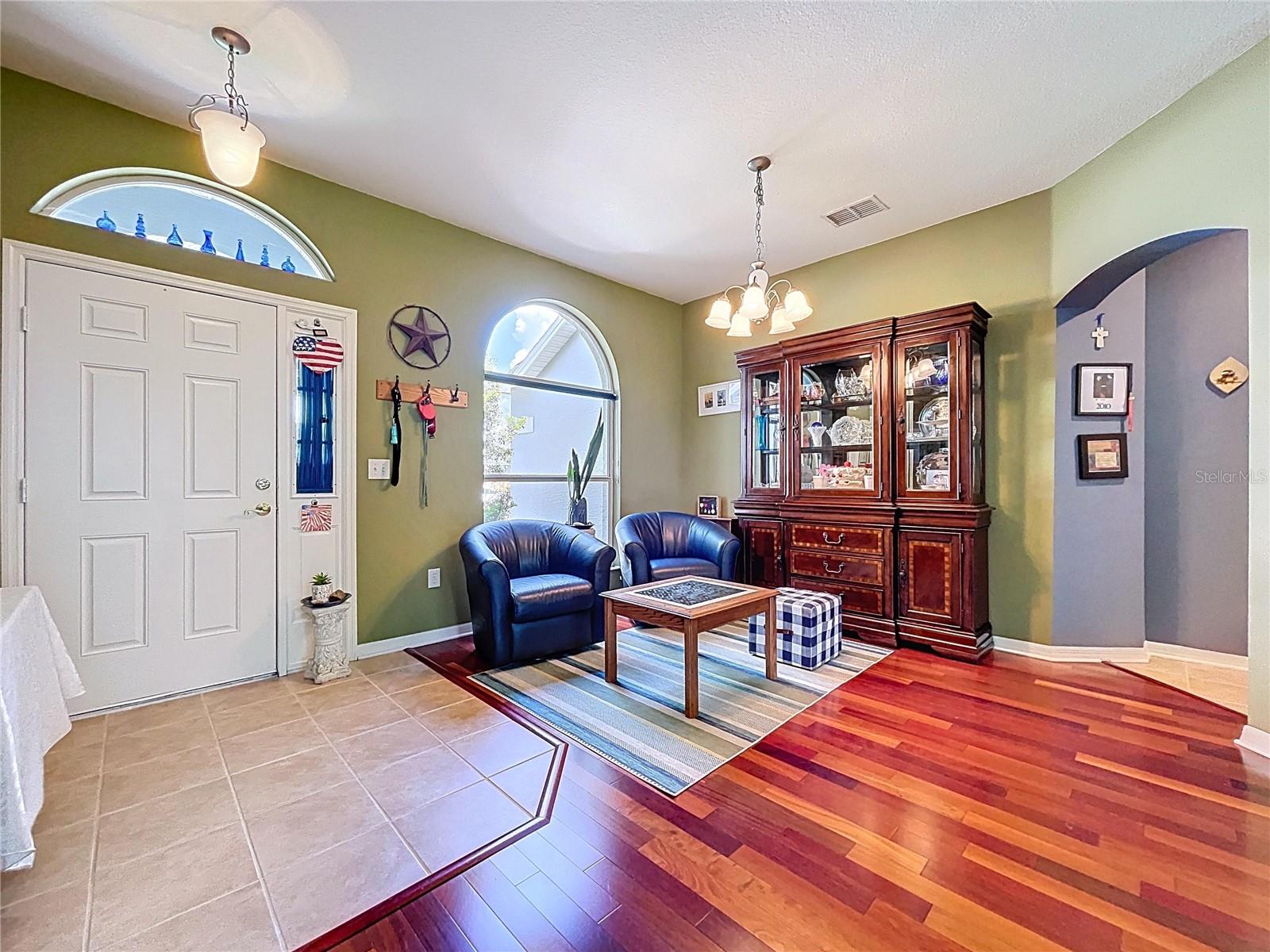 Image 10 of 41 For 4315 Whittner Drive