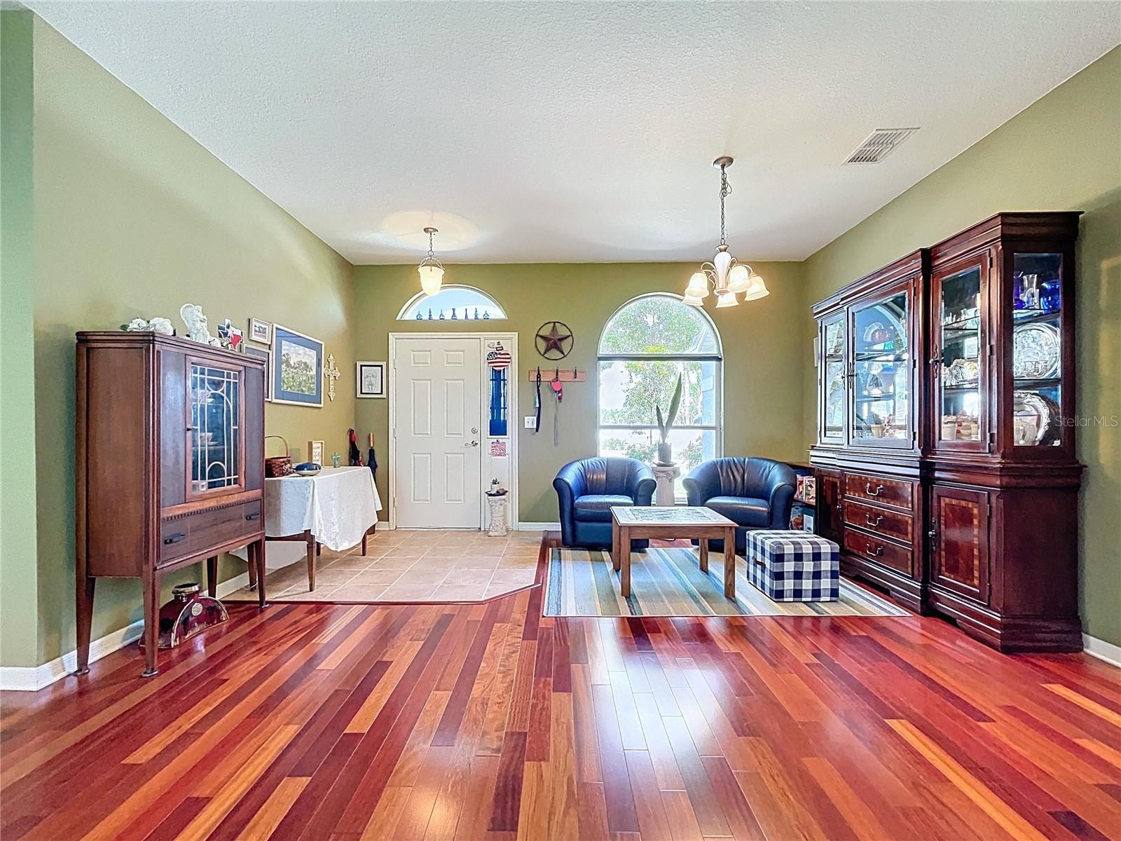 Image 11 of 41 For 4315 Whittner Drive