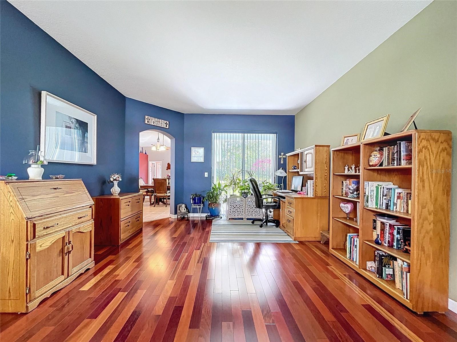 Image 13 of 41 For 4315 Whittner Drive