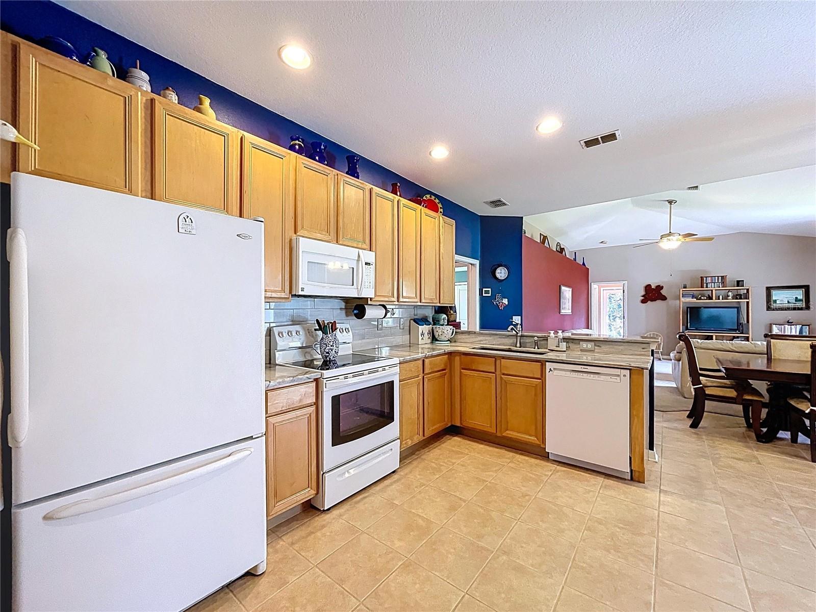 Image 21 of 41 For 4315 Whittner Drive