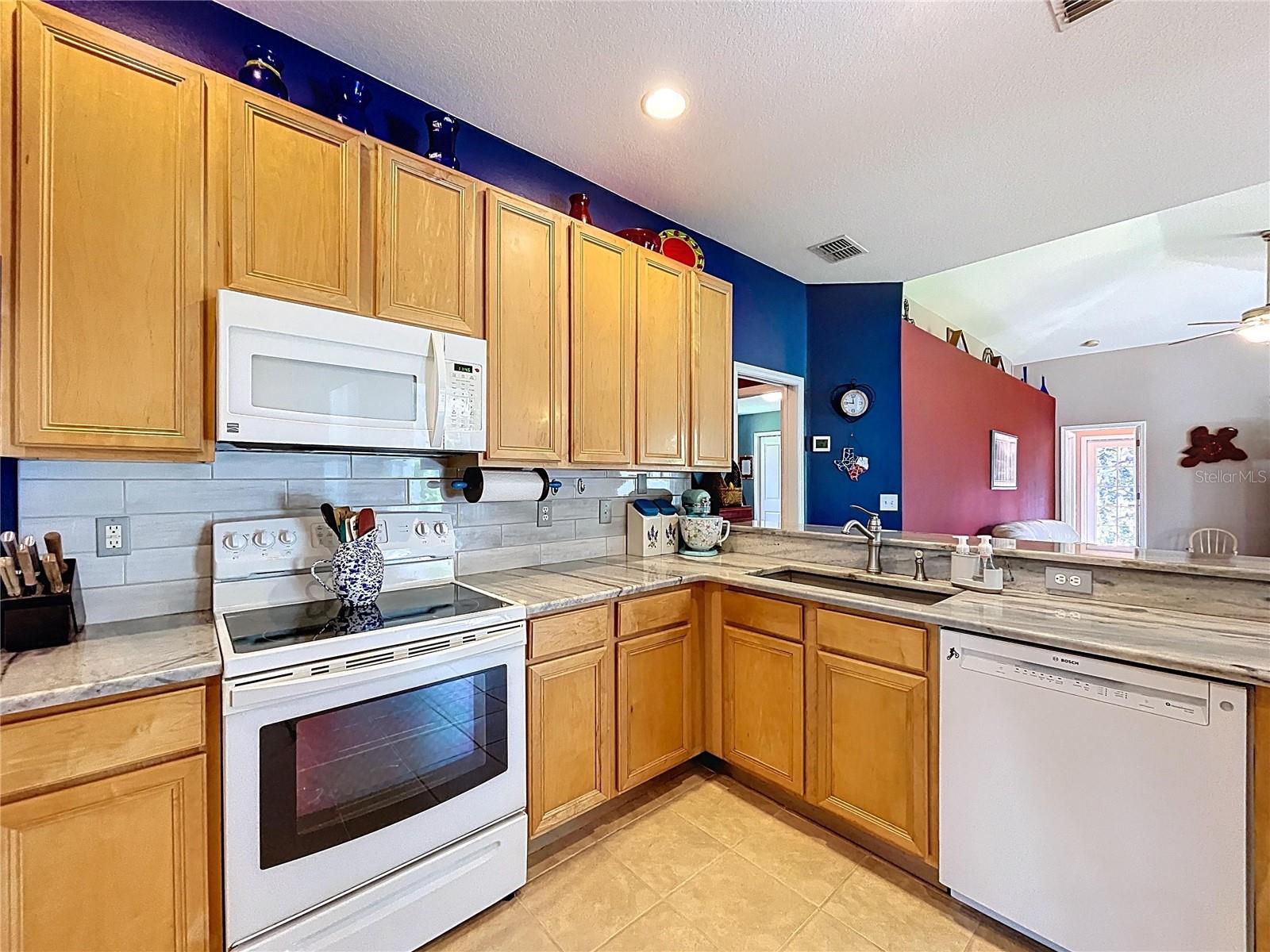 Image 24 of 41 For 4315 Whittner Drive