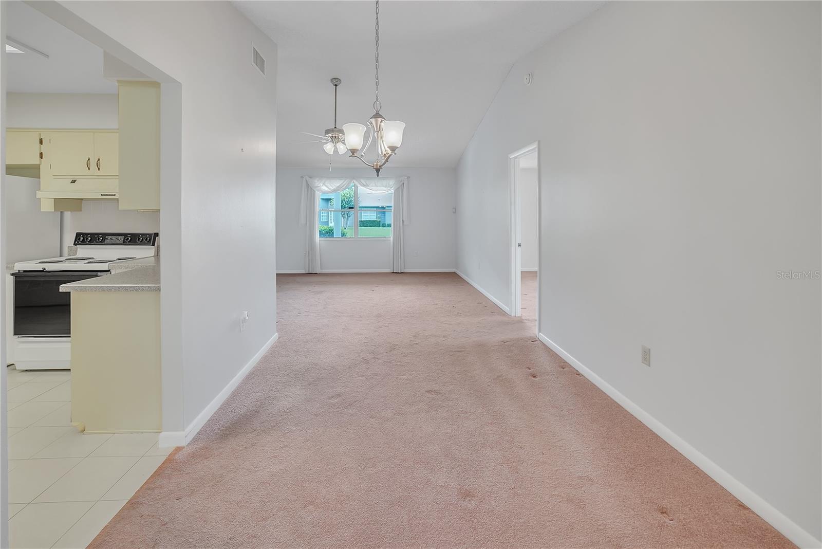 Image 12 of 57 For 5402 Rosewall Circle