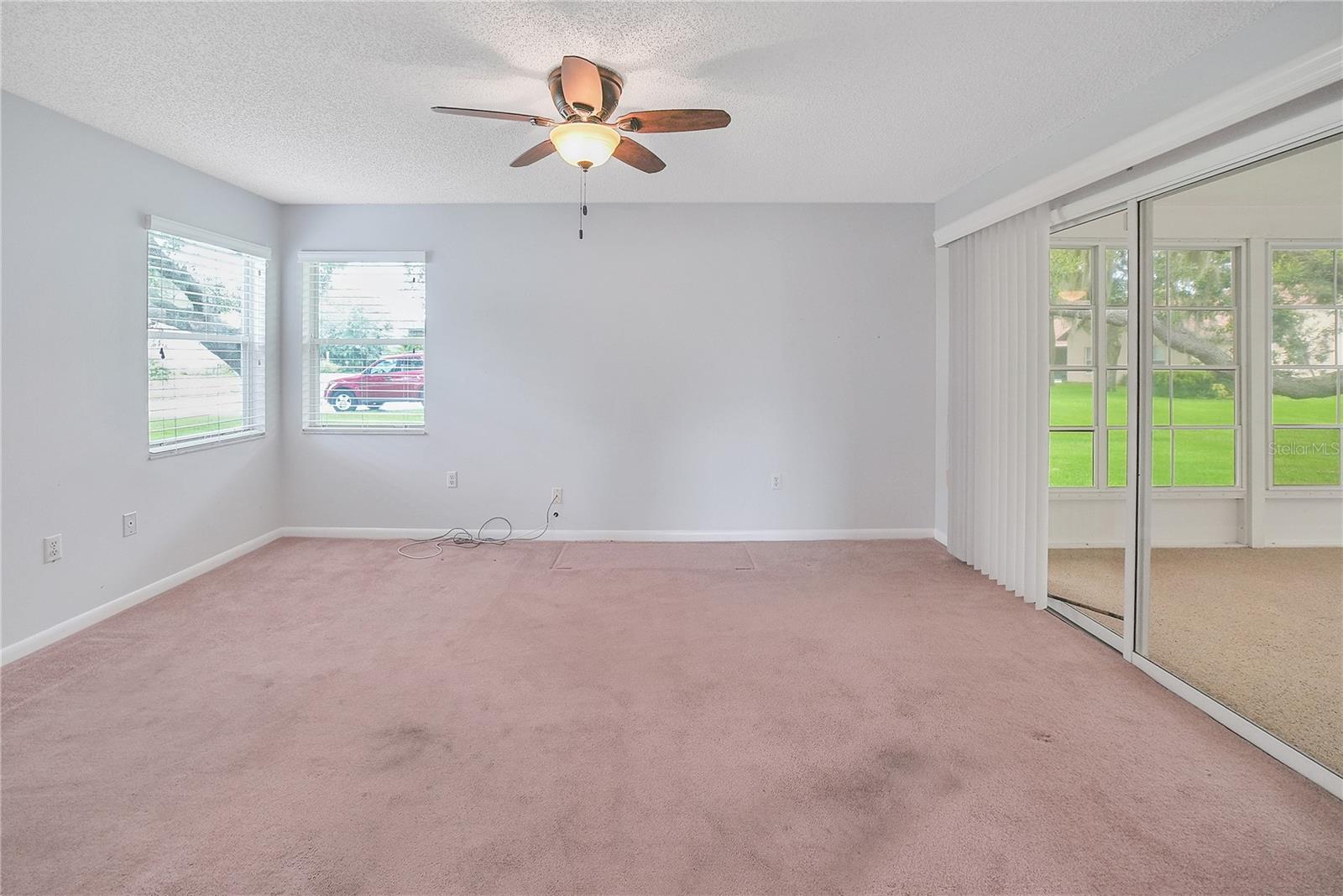 Image 23 of 57 For 5402 Rosewall Circle