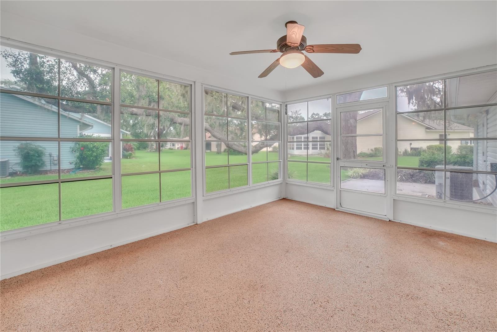 Image 36 of 57 For 5402 Rosewall Circle