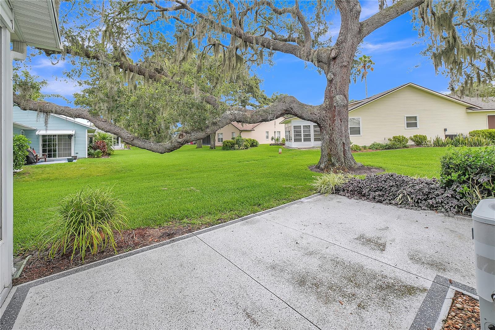 Image 37 of 57 For 5402 Rosewall Circle