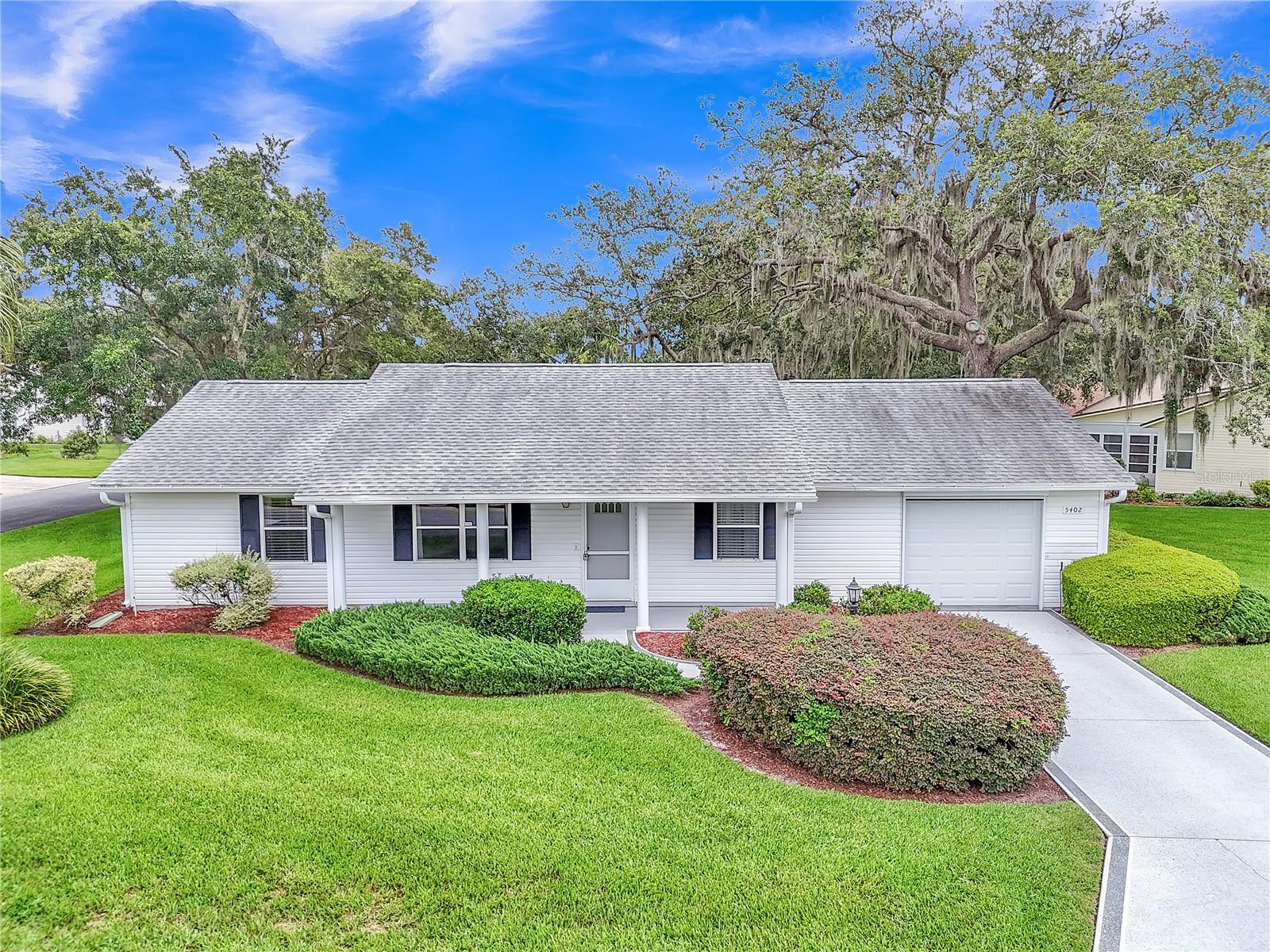 Image 4 of 57 For 5402 Rosewall Circle