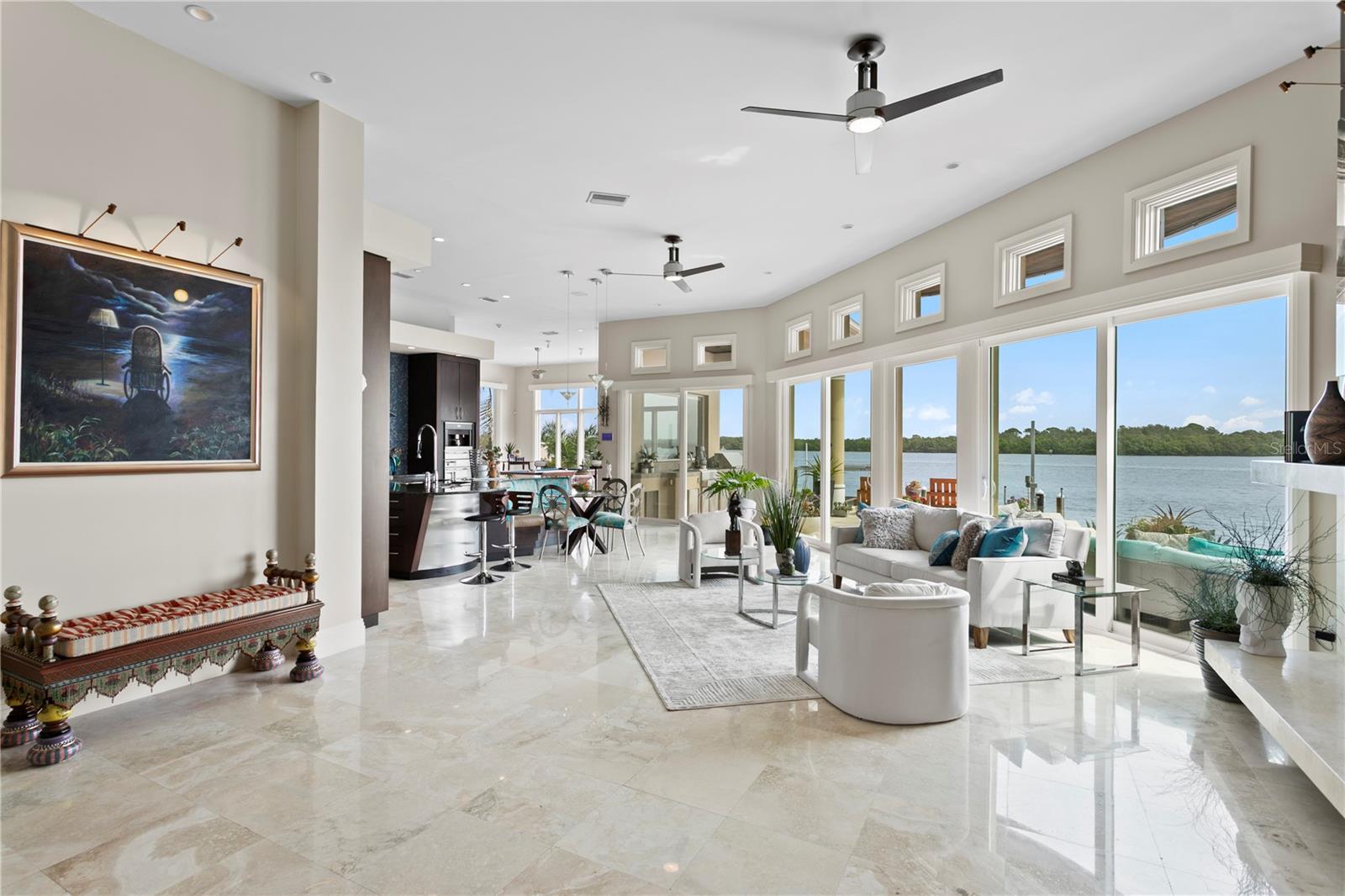 Listing photo id 13 for 2279 Mermaid Point Ne