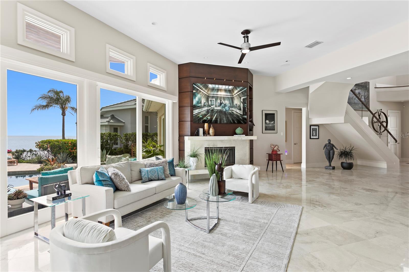 Listing photo id 15 for 2279 Mermaid Point Ne