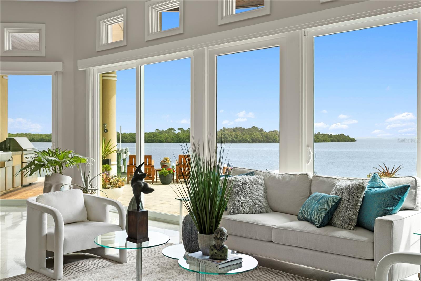 Listing photo id 16 for 2279 Mermaid Point Ne