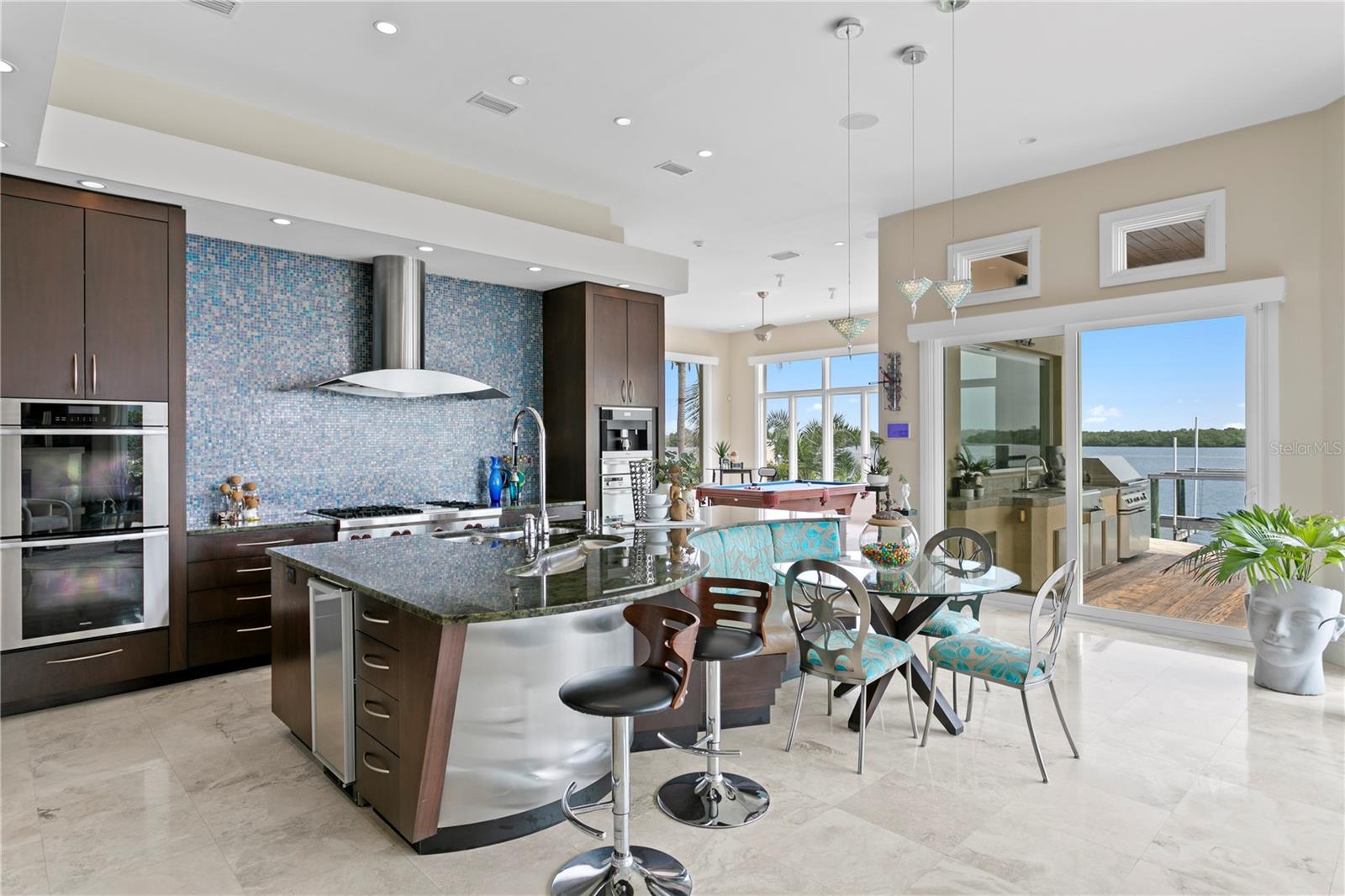 Listing photo id 20 for 2279 Mermaid Point Ne