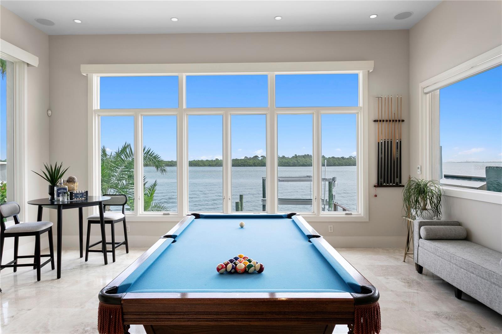 Listing photo id 32 for 2279 Mermaid Point Ne