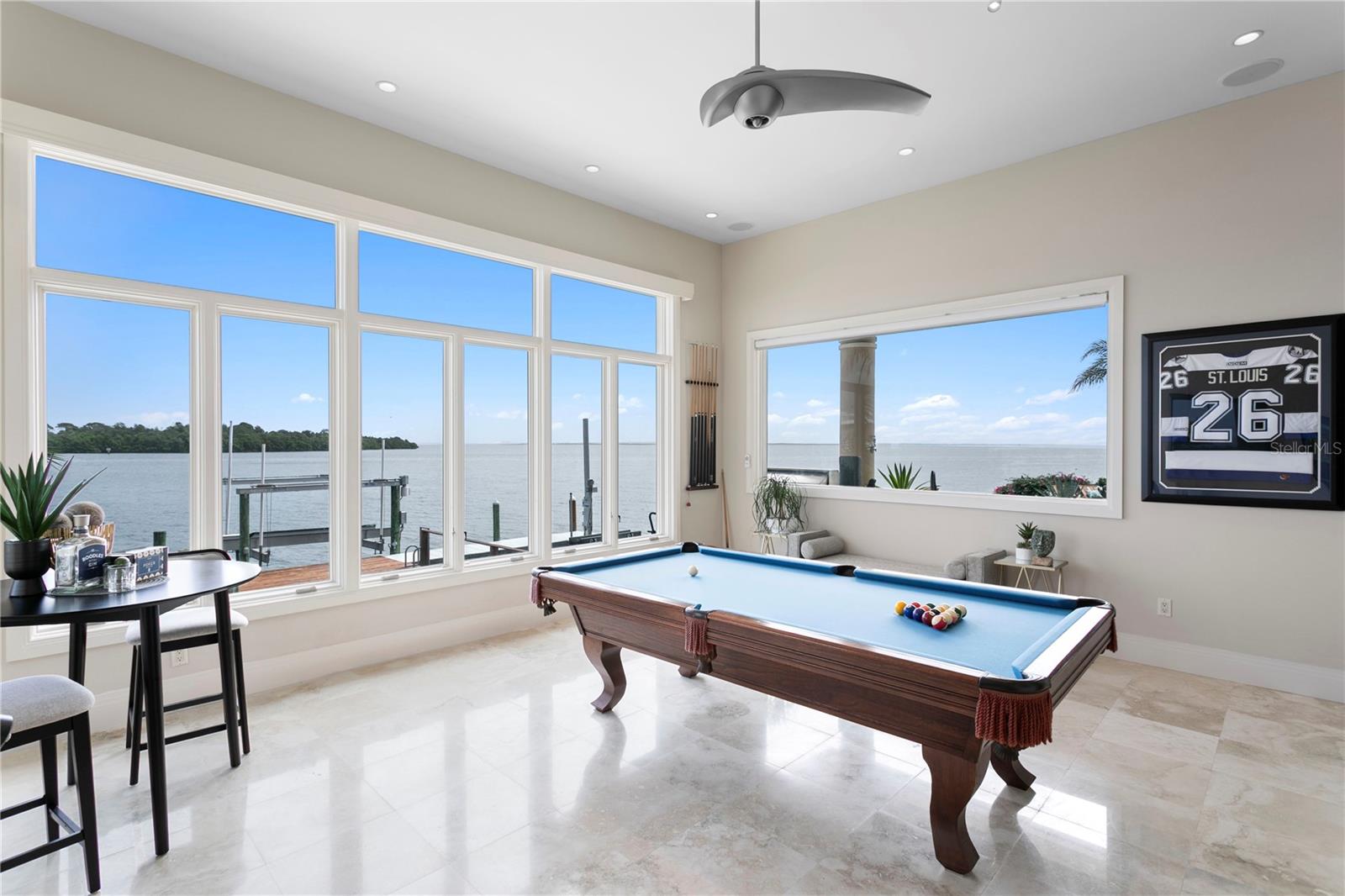 Listing photo id 33 for 2279 Mermaid Point Ne