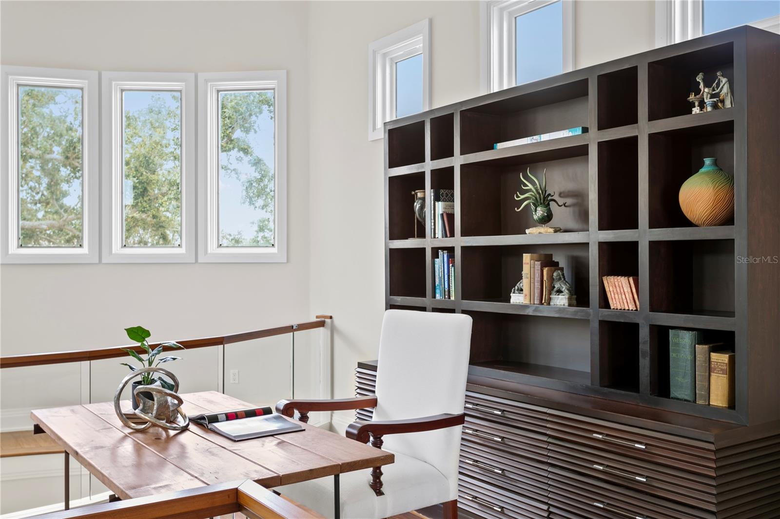 Listing photo id 67 for 2279 Mermaid Point Ne