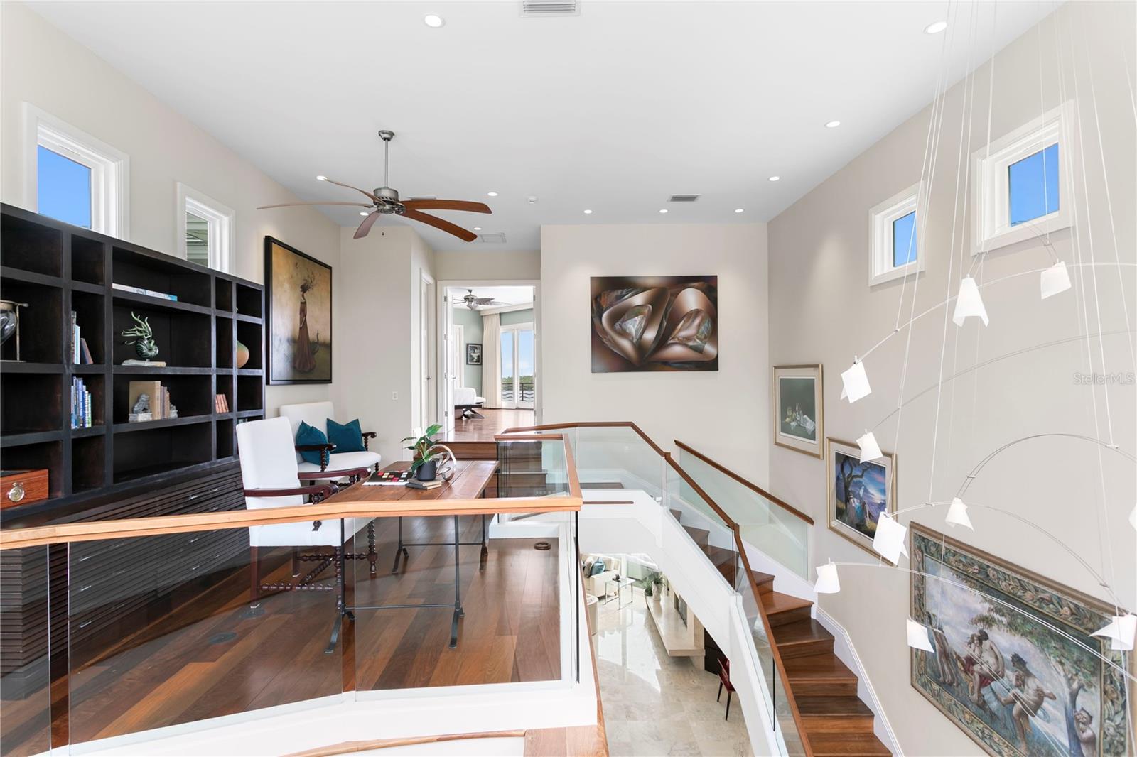 Listing photo id 68 for 2279 Mermaid Point Ne