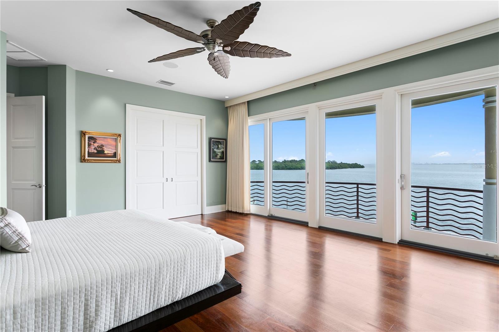 Listing photo id 69 for 2279 Mermaid Point Ne