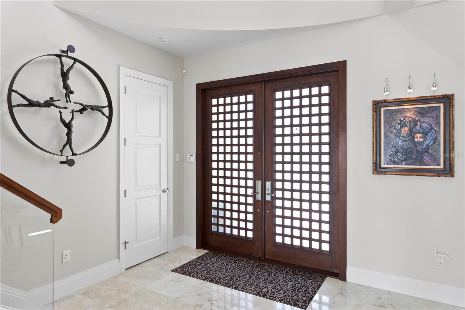 Listing photo id 6 for 2279 Mermaid Point Ne