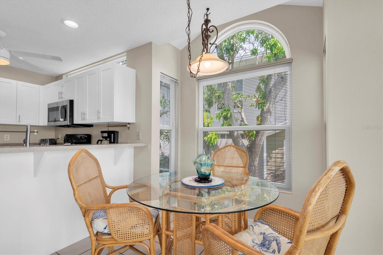 Image 18 of 55 For 2507 Bay Boulevard A