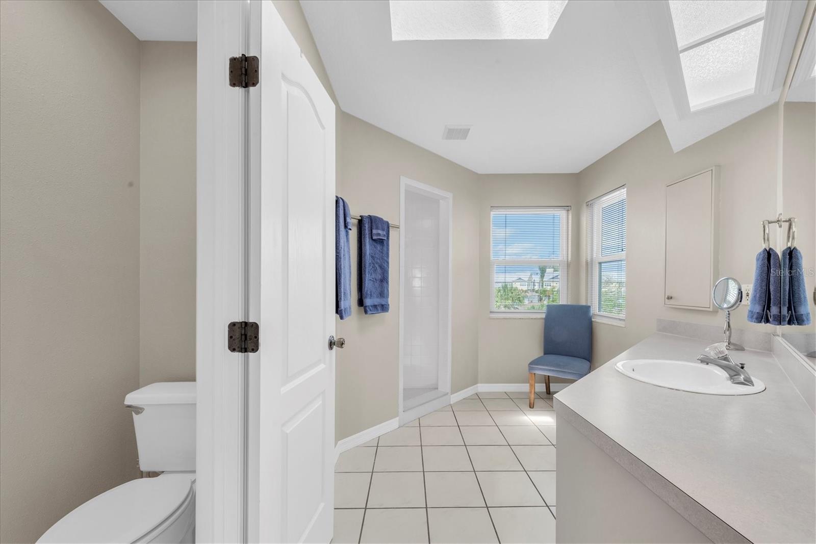 Image 31 of 55 For 2507 Bay Boulevard A