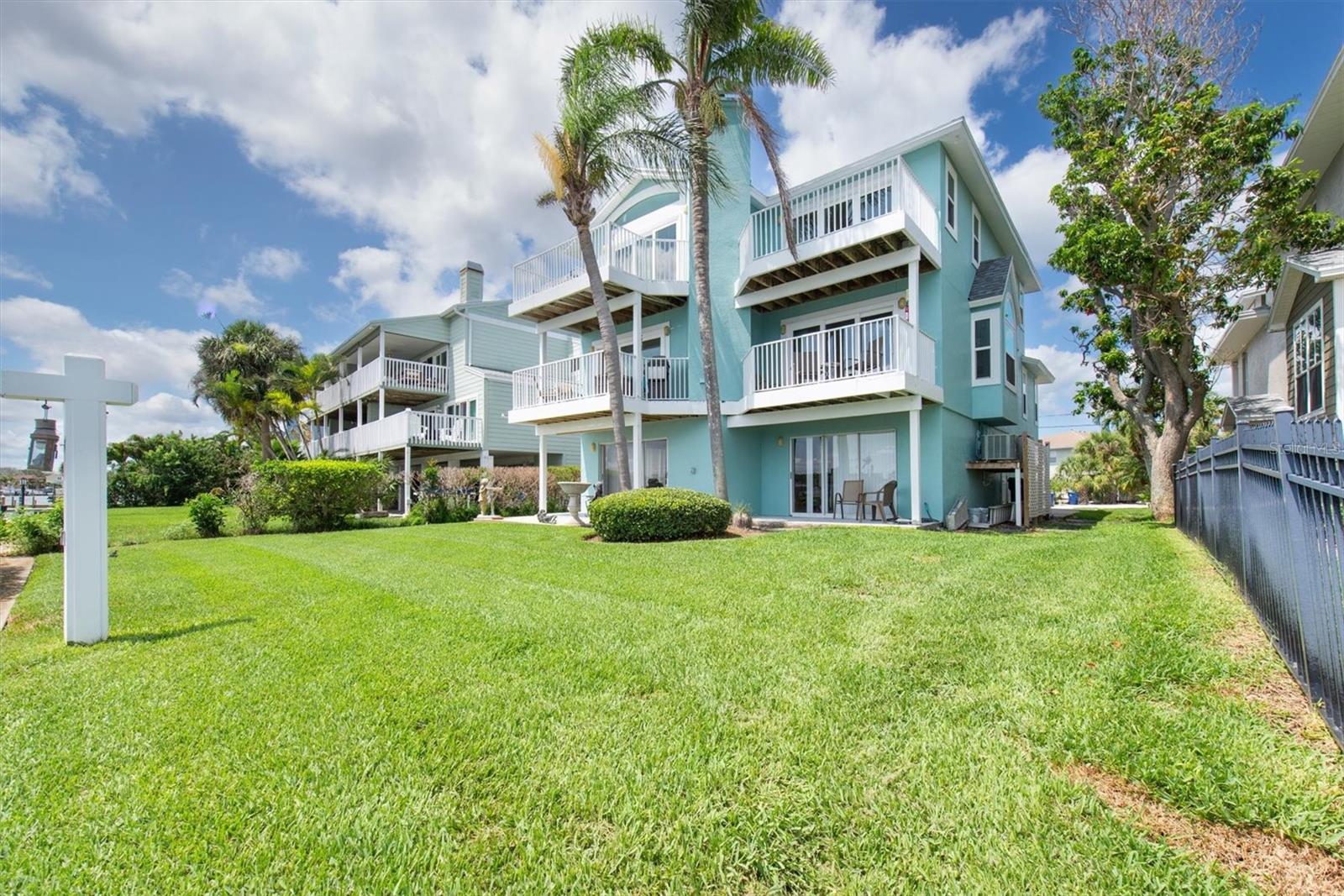 Image 7 of 55 For 2507 Bay Boulevard A