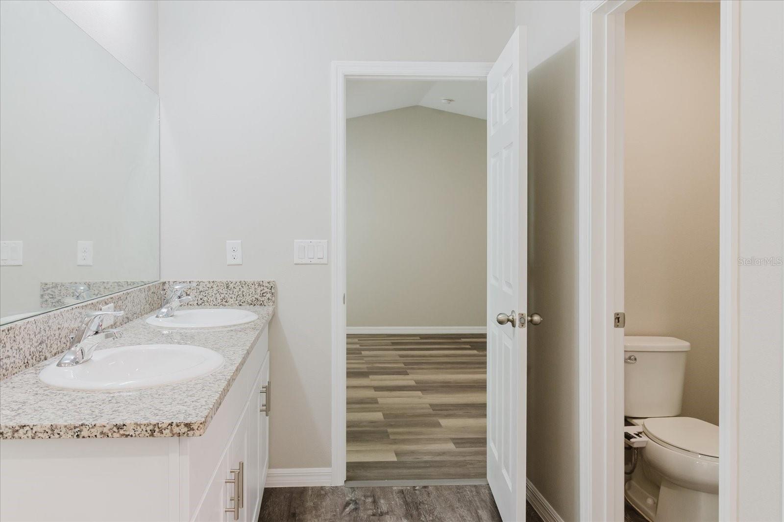 Image 18 of 42 For 13016 Boggy Creek Drive