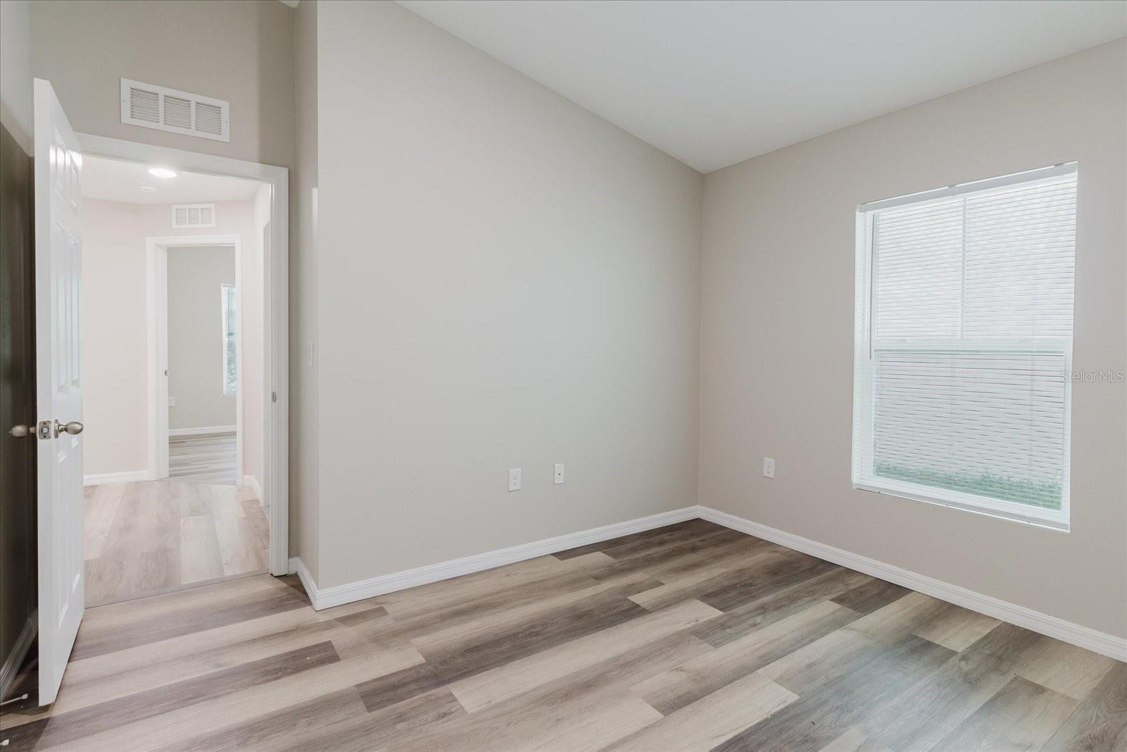 Image 24 of 42 For 13016 Boggy Creek Drive