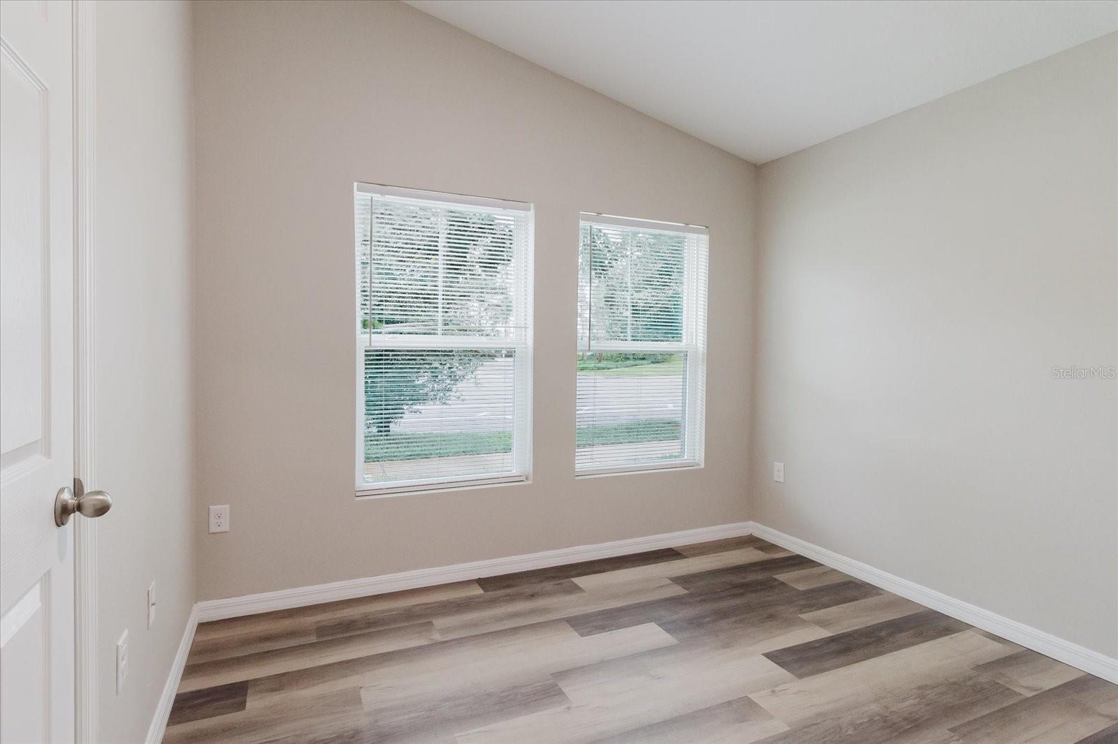 Image 26 of 42 For 13016 Boggy Creek Drive
