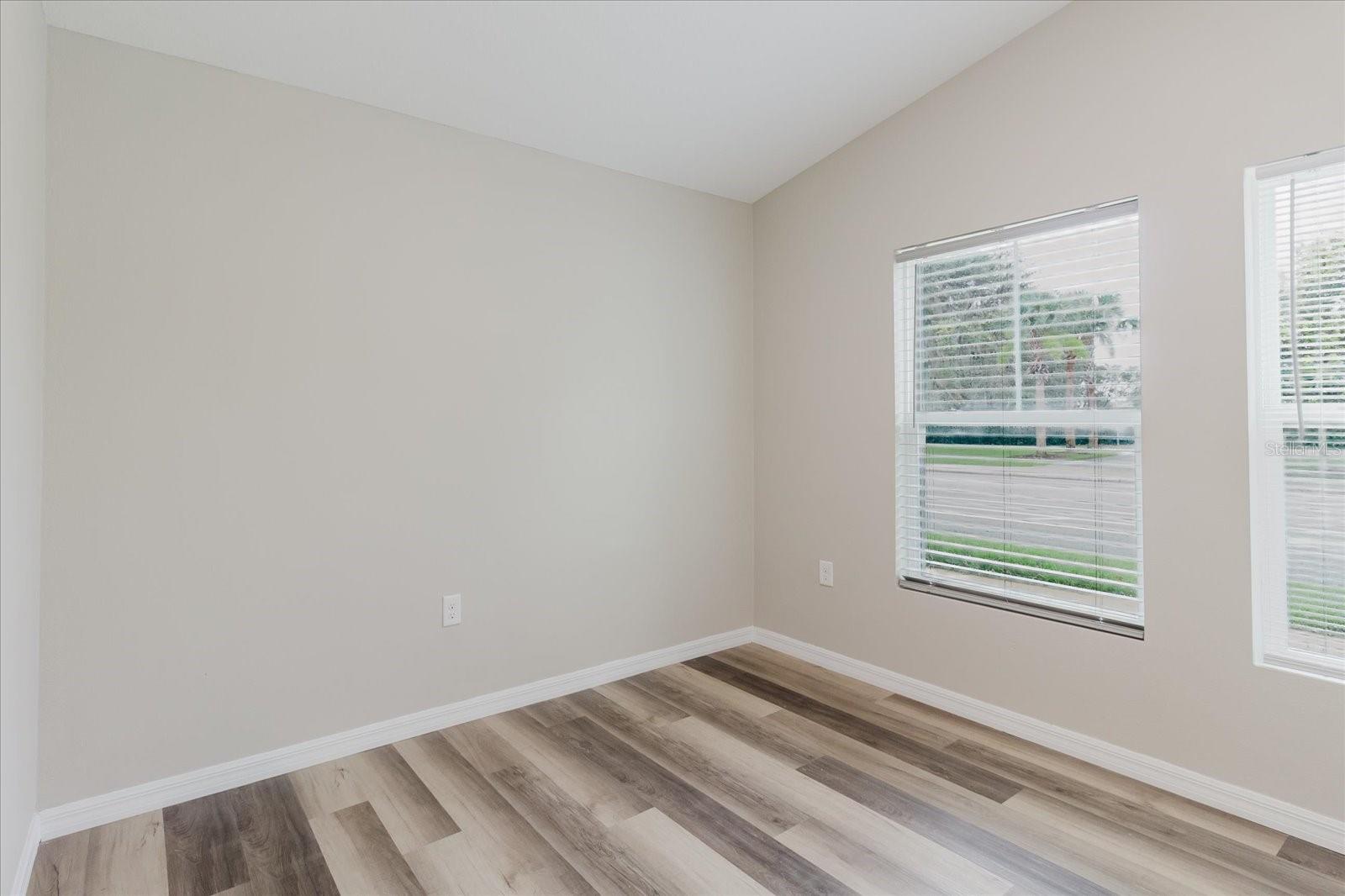 Image 34 of 42 For 13016 Boggy Creek Drive