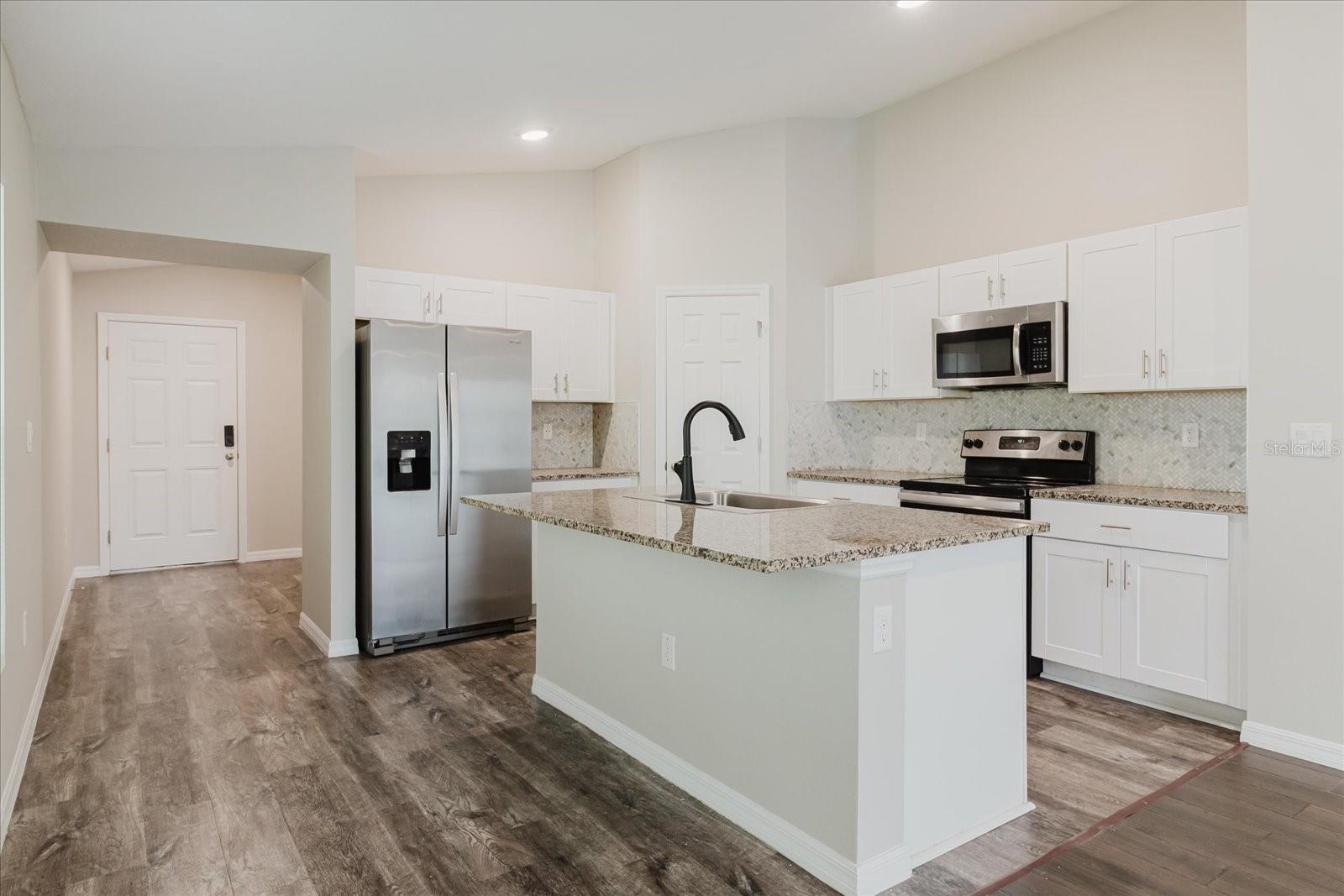 Image 6 of 42 For 13016 Boggy Creek Drive