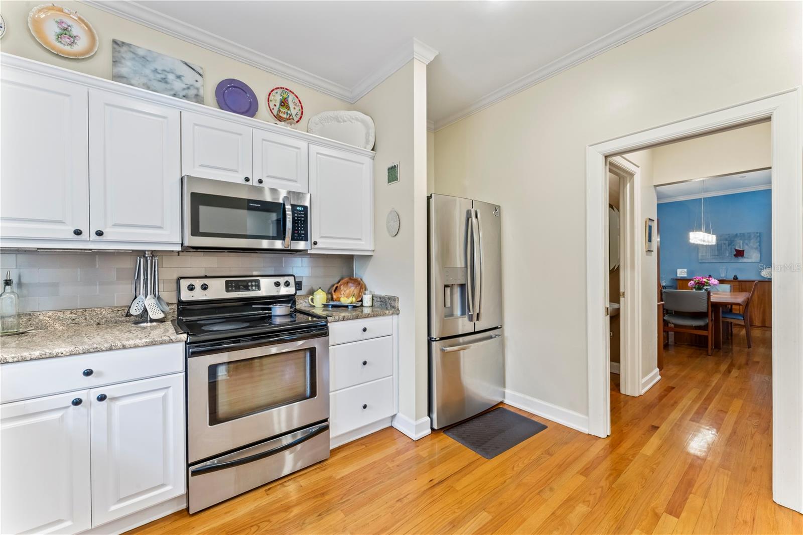 Image 16 of 42 For 3011 Mason Street B