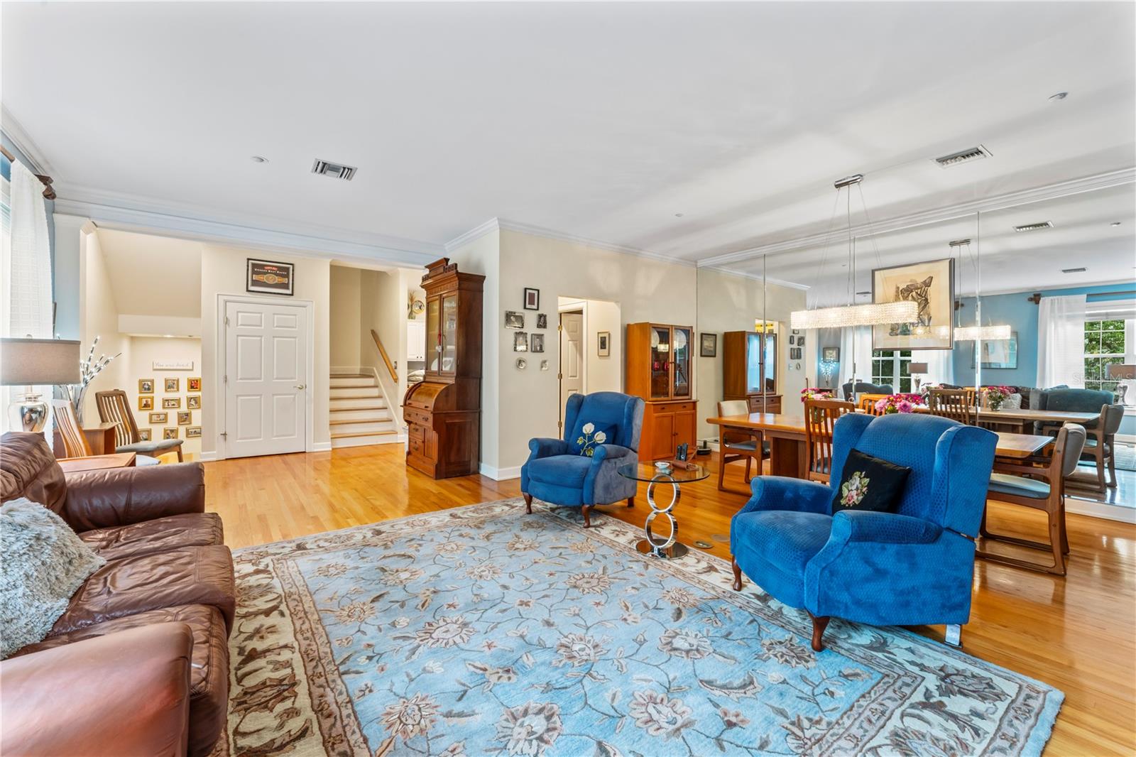 Image 20 of 42 For 3011 Mason Street B