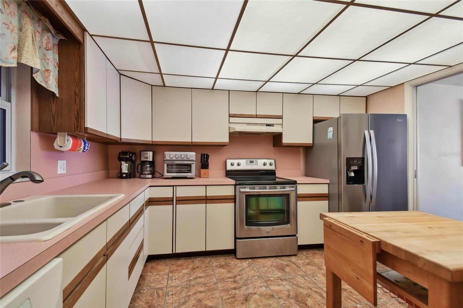 Image 14 of 58 For 11000 Gulf Boulevard 703