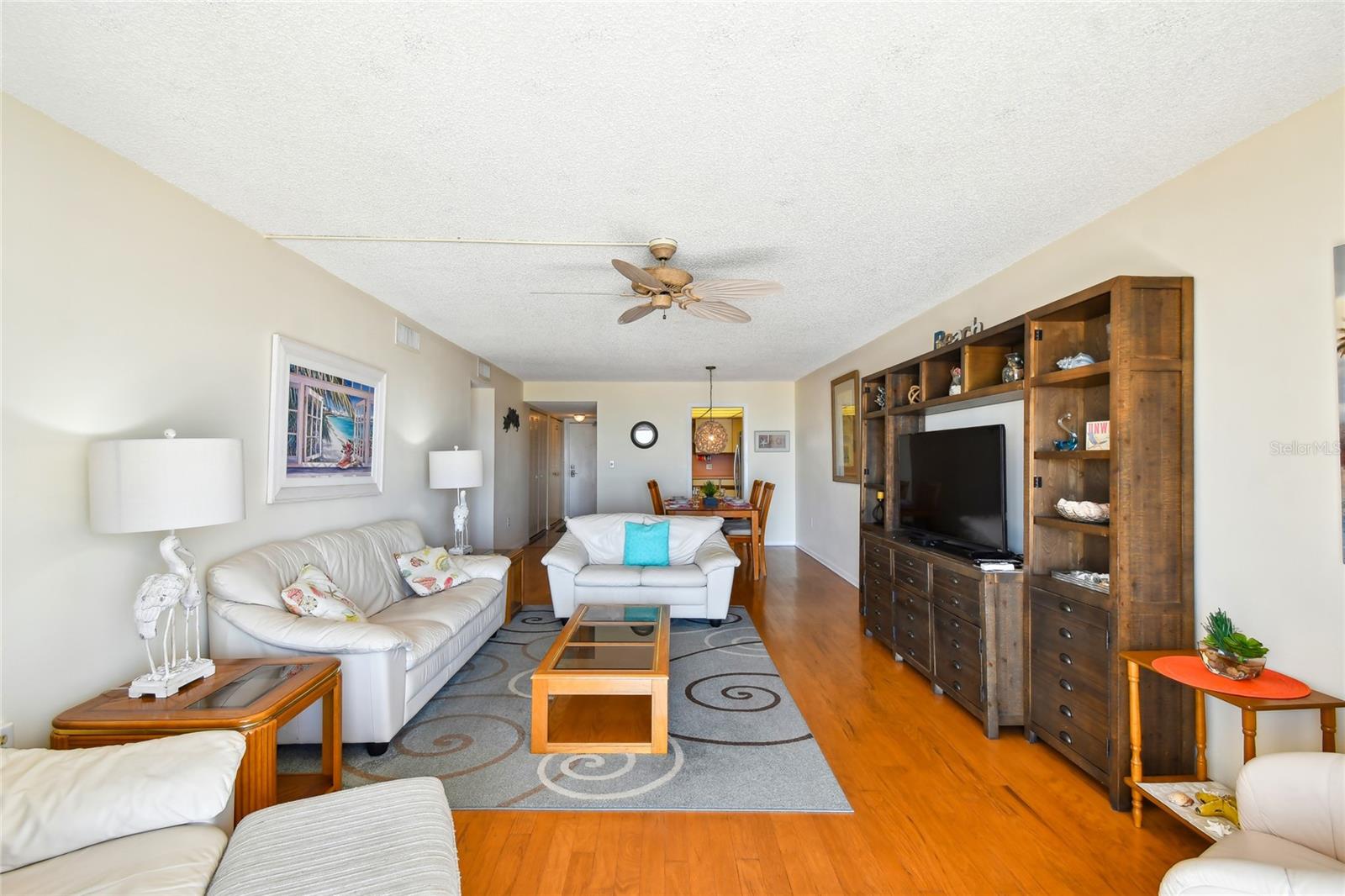 Image 15 of 58 For 11000 Gulf Boulevard 703