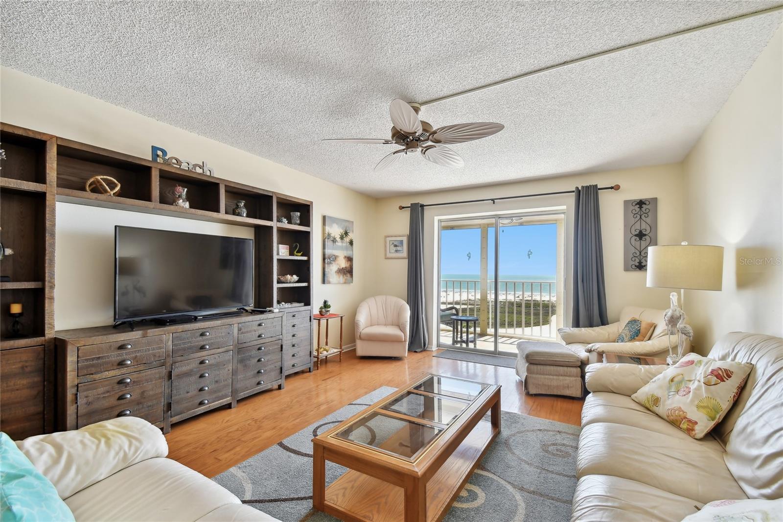 Image 17 of 58 For 11000 Gulf Boulevard 703